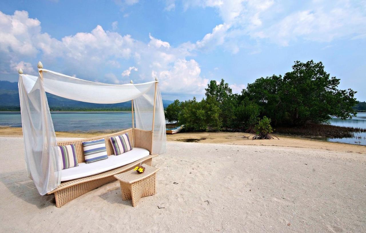 Badian Island Wellness Resort Exteriör bild